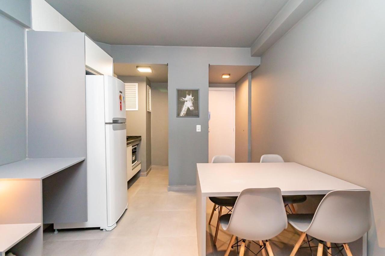 Iionstay La Tour Downton Apartment
